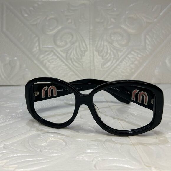 ONE DAY SALE MIU MIU POLYAMIDE BLACK ROUND SUNGLASSES - Picture 5 of 8